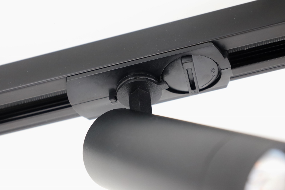 Railspot ARTA XS voor LUNA spanningsrail | Zwart