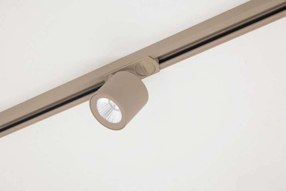 Railspot SHORT PRO LED voor LUNA spanningsrail | Zand / Quartz