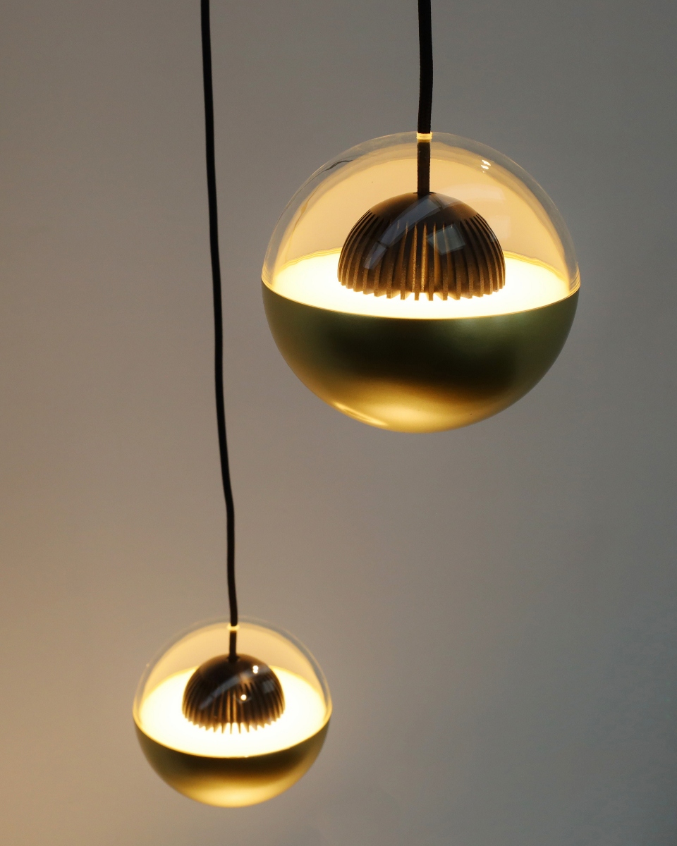 Dynamische hanglamp POKEBALL 3-lichts rond | Goud / Zwart