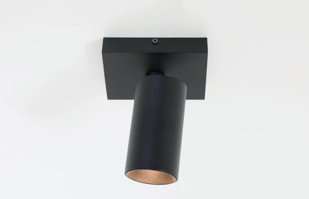 Strakke kantelbare 1-lichts opbouwspot TELESCOPE XL | Zwart