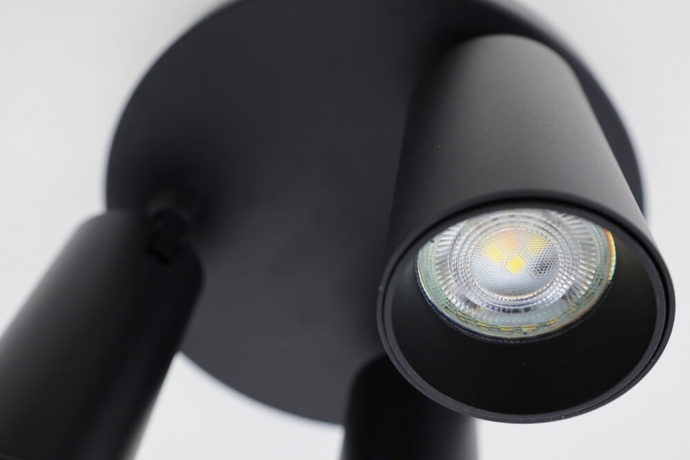 Strakke ronde kantelbare 3-lichts opbouwspot TELESCOPE XL | Zwart
