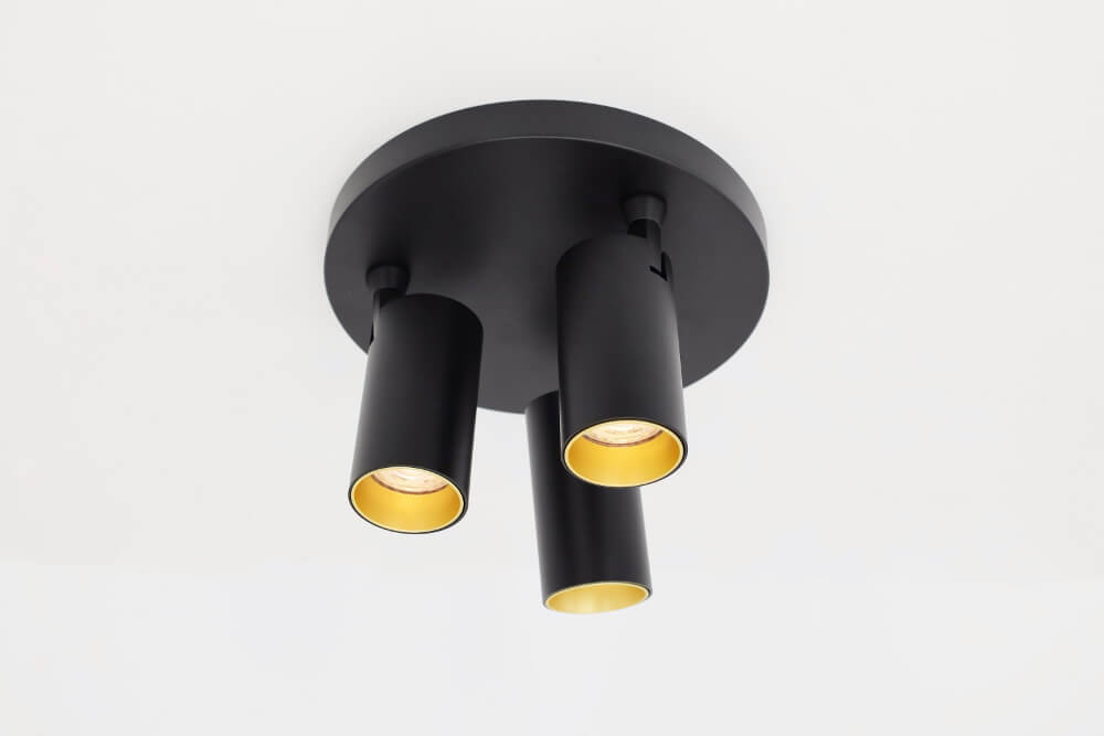 Strakke ronde kantelbare 3-lichts opbouwspot TELESCOPE XL | Zwart / Goud