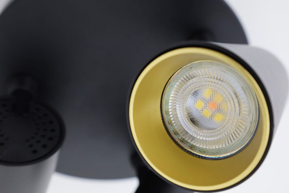 Strakke ronde kantelbare 3-lichts opbouwspot TELESCOPE XL | Zwart / Goud