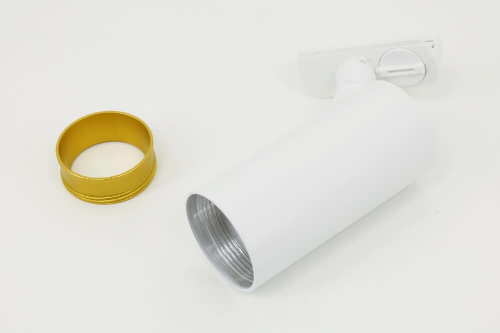 Railspot TELESCOPE XL voor LUNA spanningsrail | Wit / Goud