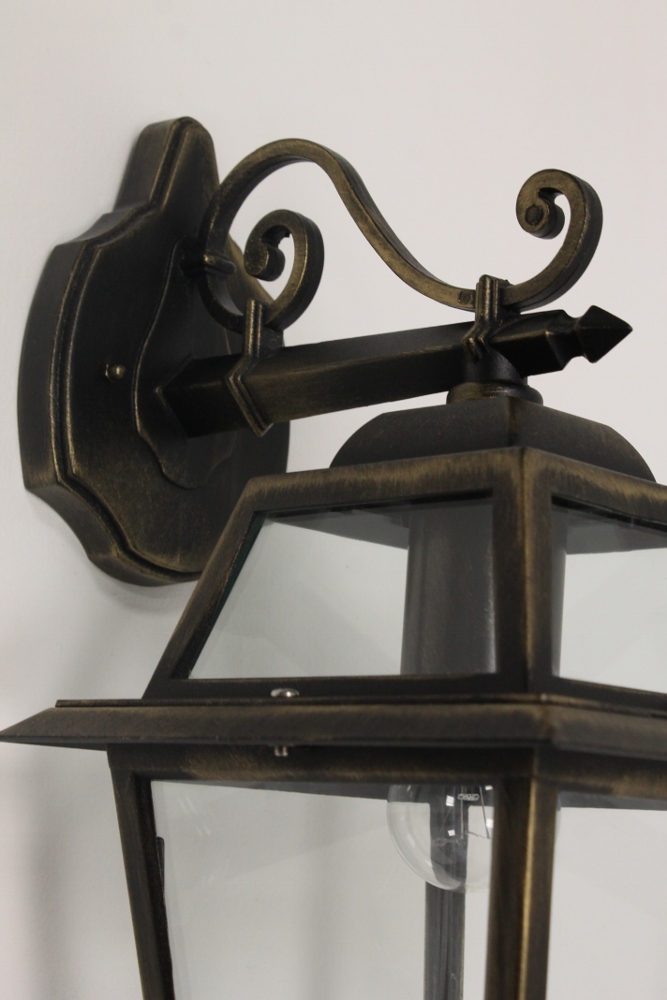 Fraaie nostalgische buitenlamp NICIA hang | Oud goudkleur