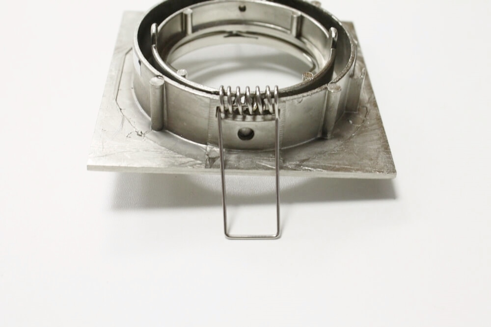 Staalkleurige inbouwspot CLASSIC vierkant | 8,2 cm