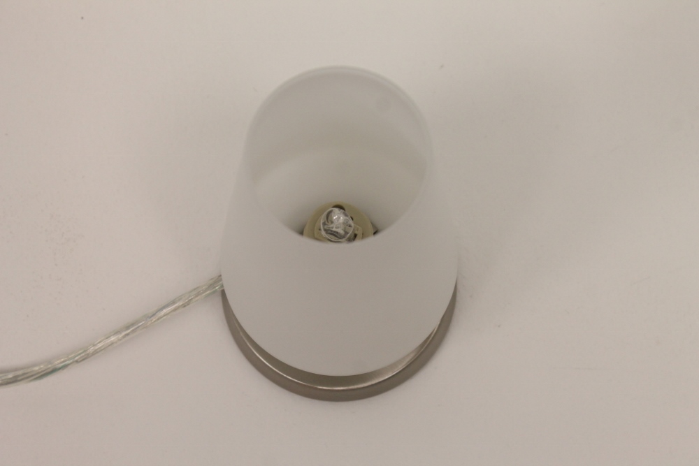 Tafellamp staal met wit glas | Touchdimmer