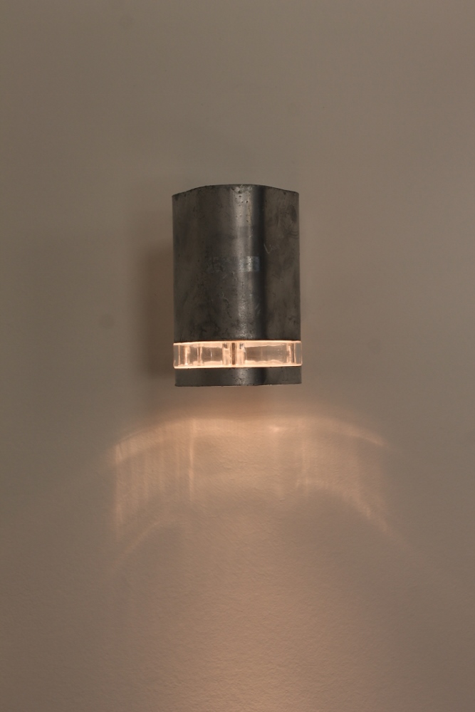 Buitenlamp / Wandlamp Rigina met onderverlichting | Staal enkel