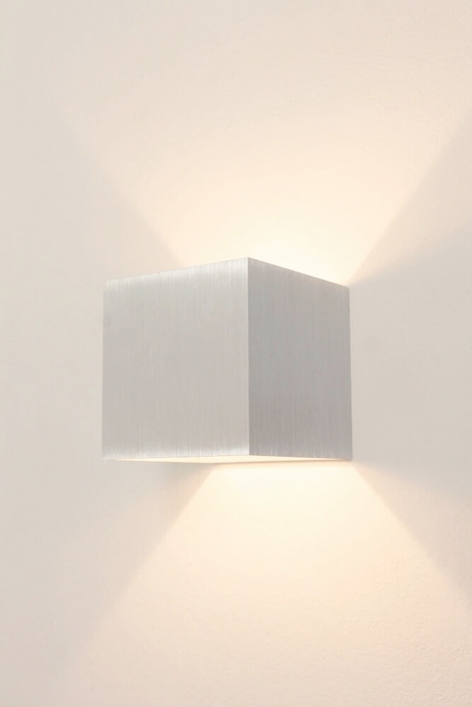 Wandlamp BLOQ B 10 x 10 | Aluminium