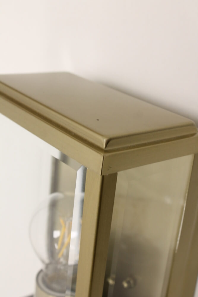 Strakke buitenlamp wandlamp HILTON | goud