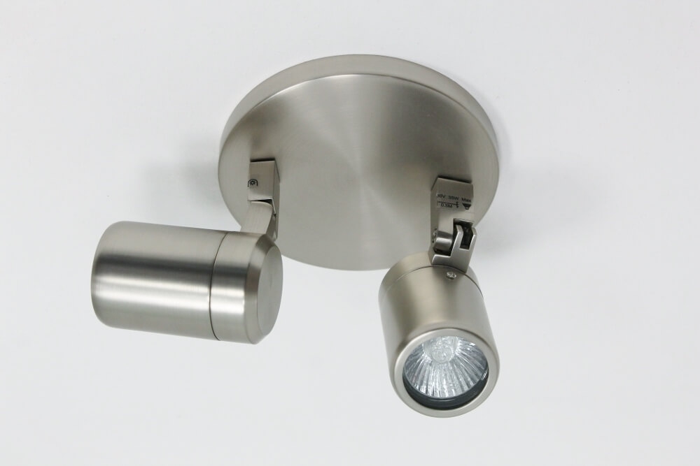 Kantelbare 2-lichts opbouwspot rond DOCCIA IP44 | Staal