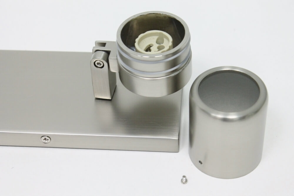 Kantelbare 2-lichts opbouwspot balk DOCCIA IP44 | Staal
