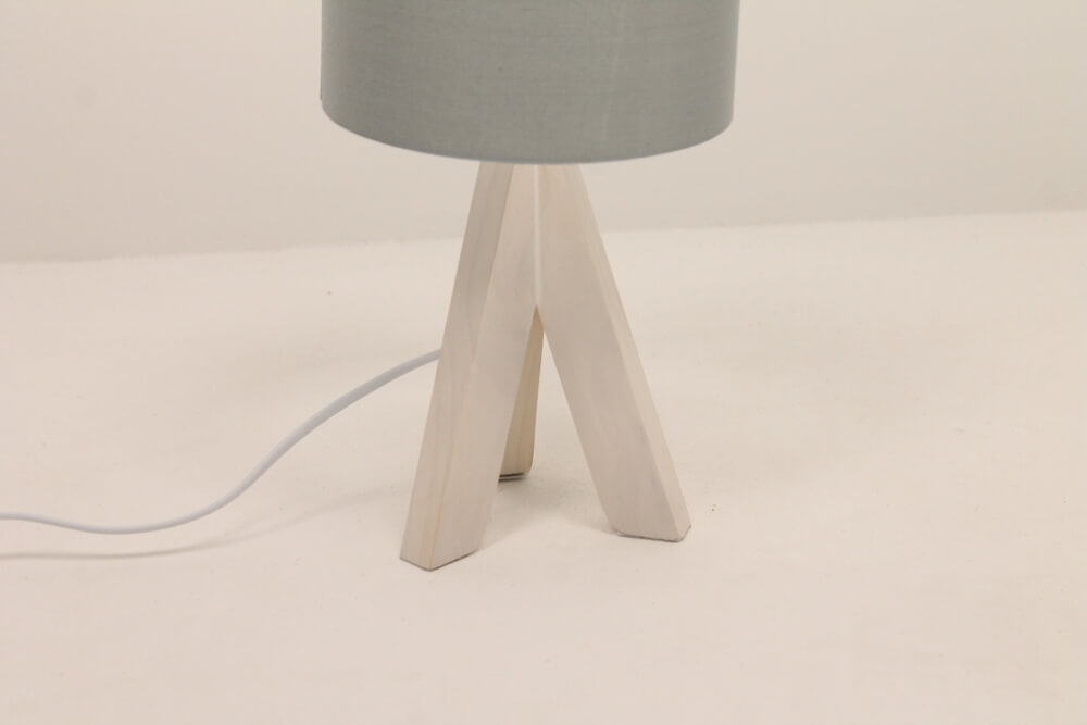 Trendy houten tafellamp BRAM | grijze kap Ø 17 cm