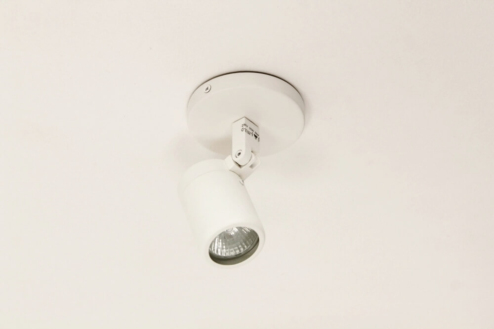 Kantelbare 1-lichts opbouwspot rond DOCCIA IP44 | Wit