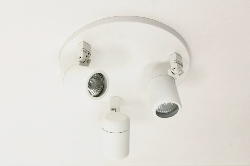 Kantelbare 3-lichts opbouwspot rond DOCCIA IP44 | Wit