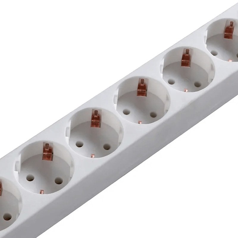 Tafelcontactdoos 6-voudig | 3 meter snoer | met kinderbeveiliging en schakelaar | Wit
