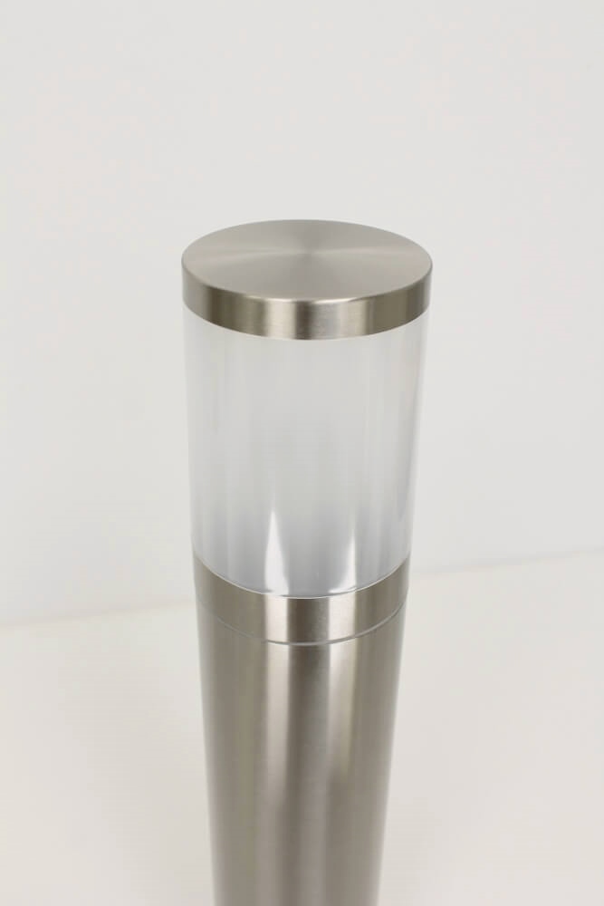 Staalkleurige buitenlamp AUSTIN met matte kap | Paal 50 cm
