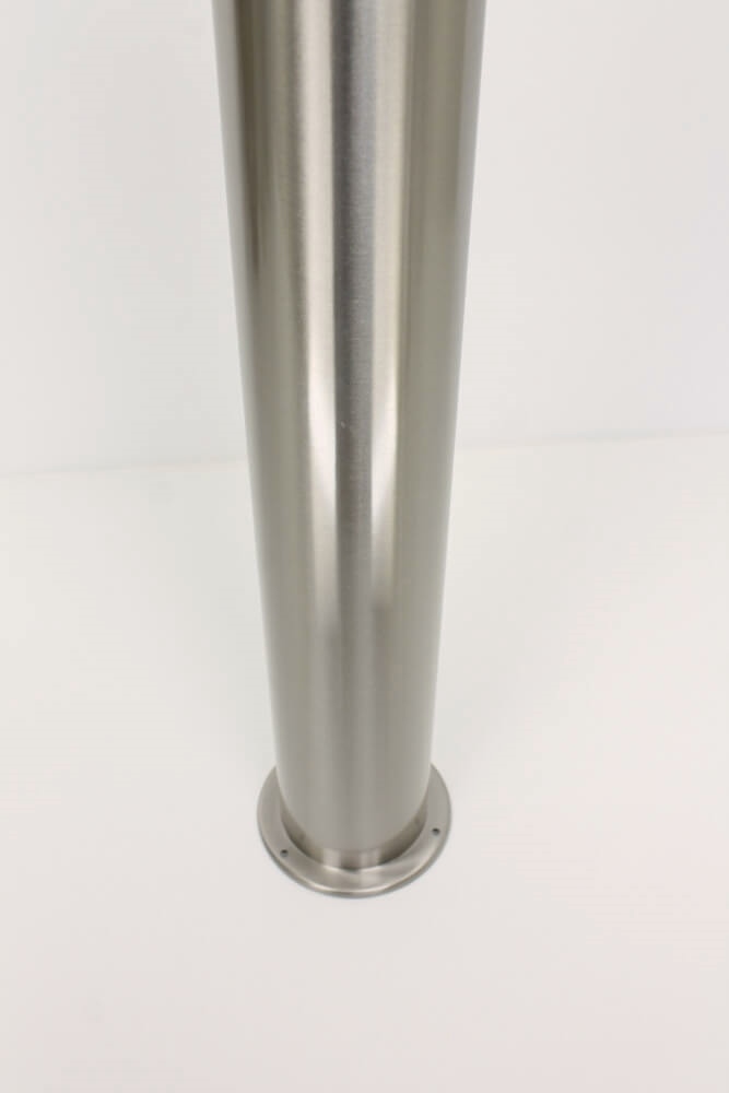 Staalkleurige buitenlamp AUSTIN met matte kap | Paal 80 cm