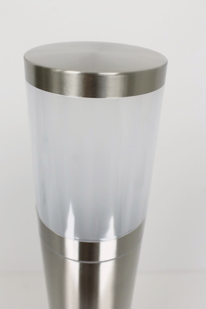Staalkleurige buitenlamp AUSTIN met matte kap | Paal 80 cm