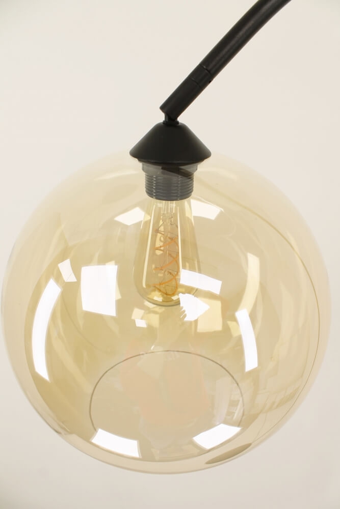 Zwarte booglamp PALATA met goudkleurig glas BALLOON Ø 30 cm