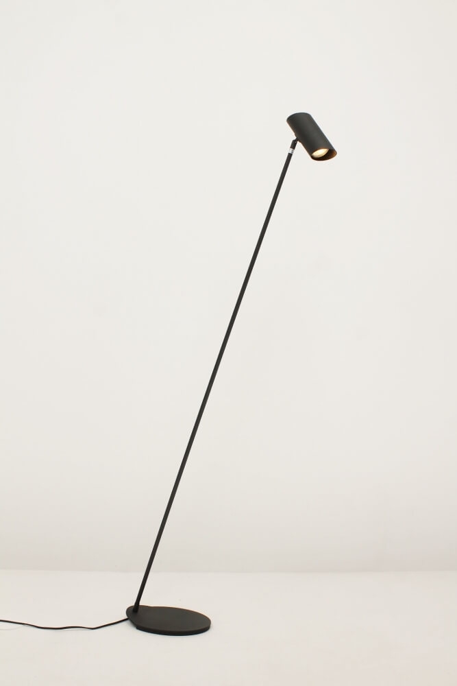 Leuk vormgegeven leeslamp MITCH | Zwart