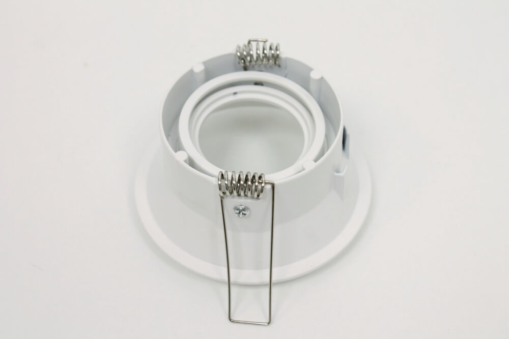 Ronde verdiepte witte inbouwspot TRIMLESS | Kantelbaar 9,3 cm