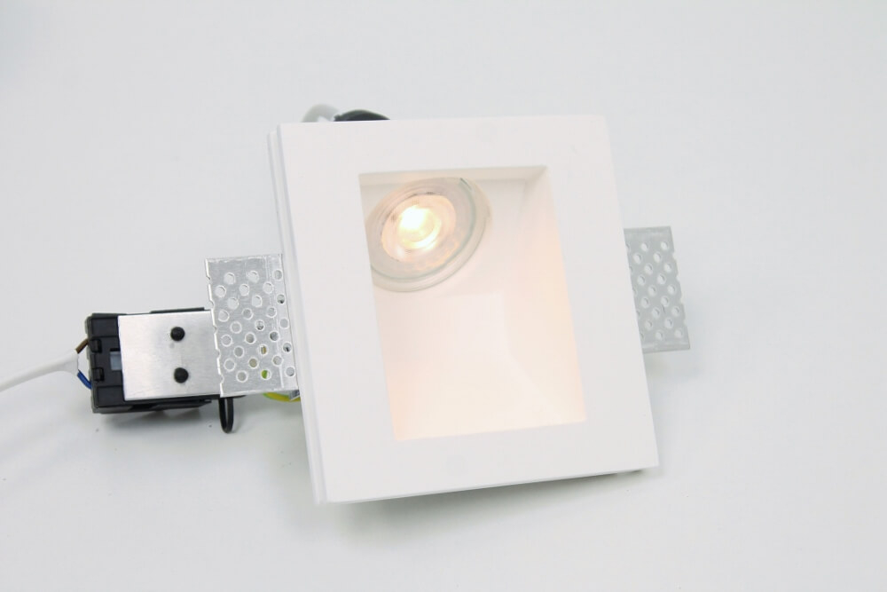 Trimless inbouwspot GIPSY SQUARE schuin | Overschilderbaar