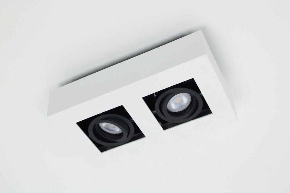 Strakke 2-lichts opbouwspot XANTO | Zwart en wit