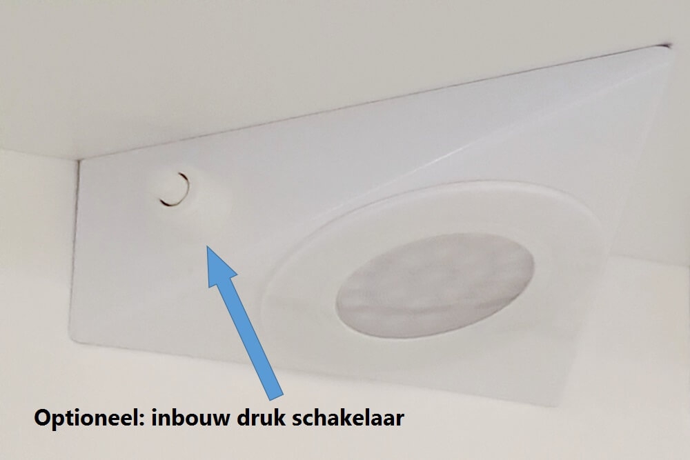 Driehoekspot / Keuken- onderbouwspot TRIANGLE LED 230V | Wit