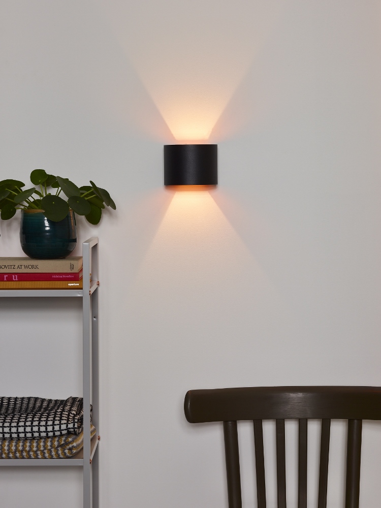Wandlamp JUDE met verstelbare lichtbundel | Zwart rond
