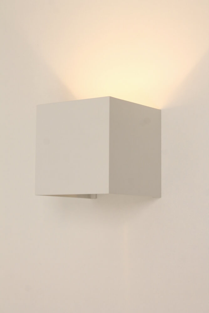 Wandlamp JUDE met verstelbare lichtbundel | Wit vierkant