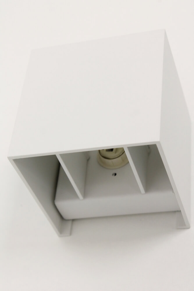 Wandlamp JUDE met verstelbare lichtbundel | Wit vierkant