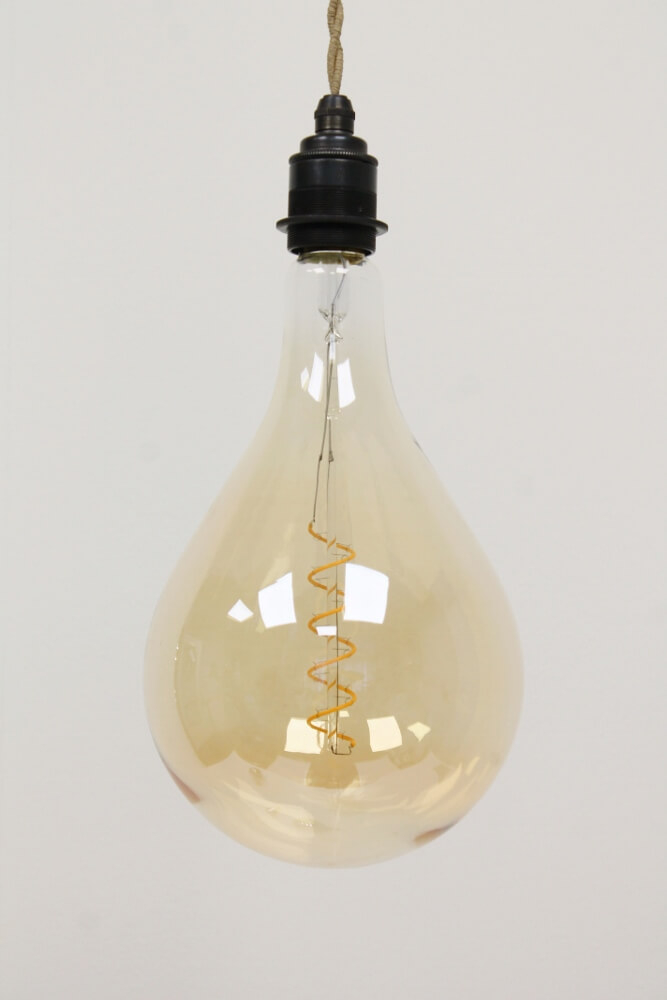 LED GIANT CURVE GOLD DECO 4 watt E27 dimbaar | Peer 16 cm