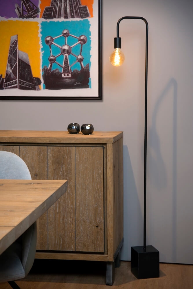 Minimalistische retro vloerlamp DEMBA I zwart | 160 cm