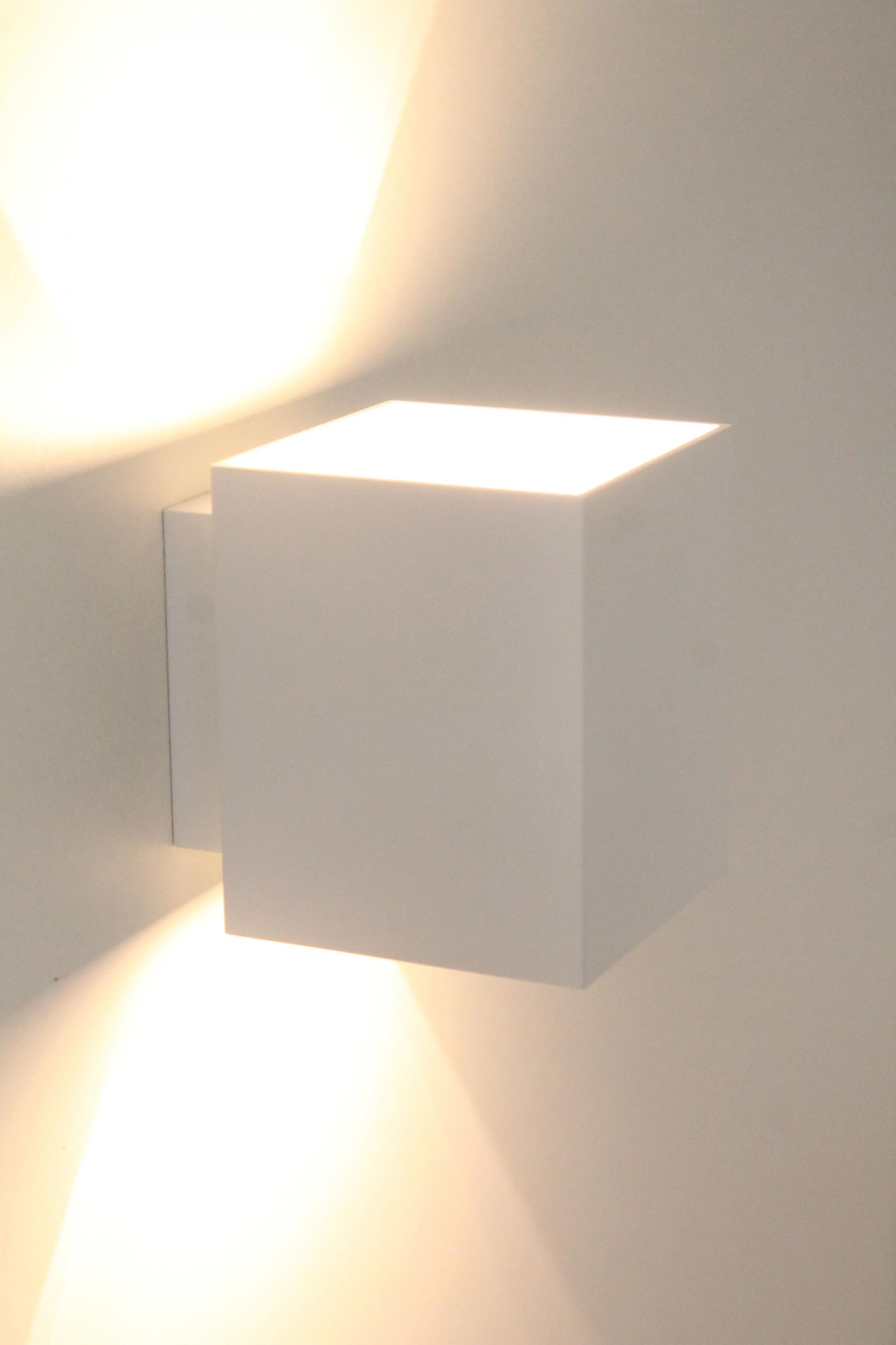 Strakke wandlamp LED 10 x 10 cm | Wit