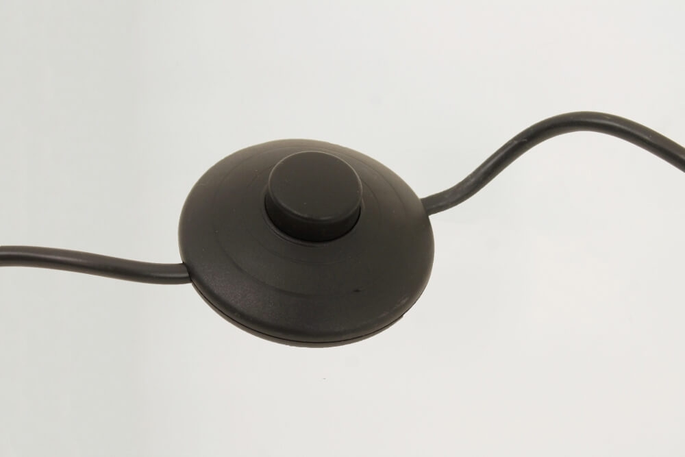 Zwarte strakke vloerlamp BY EEFFY metallic smoke zwart | Hutton Ø 28 cm