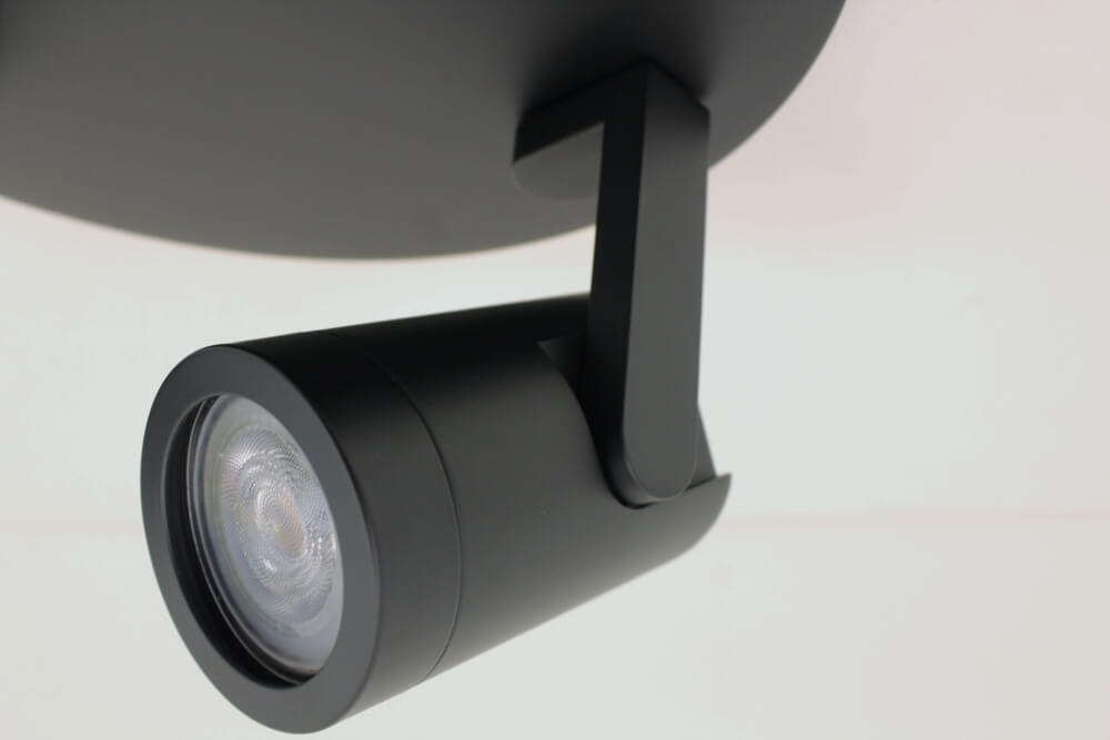 Stijlvolle strakke 3-lichts opbouwspot SCOOP rond | Zwart