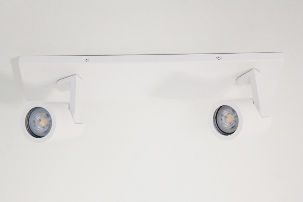 Stijlvolle strakke 2-lichts opbouwspot SCOOP balk | Wit