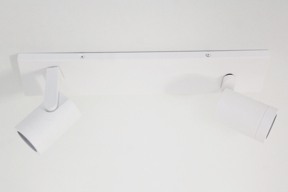Stijlvolle strakke 2-lichts opbouwspot SCOOP balk | Wit