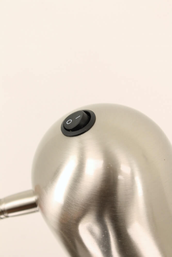 Leuke flexibele leeslamp EMMO met schakelaar | Staal