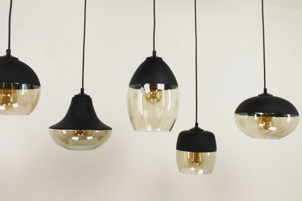 Charmante 6-lichts glazen hanglamp PHILOU zwart / amber fumé | Brede balk 130 cm