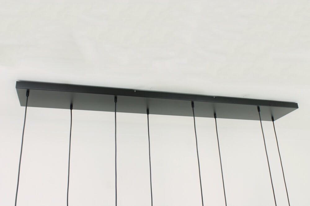 Zwarte hanglamp CLUSTER SMOKE 8-lichts brede balk 160 cm