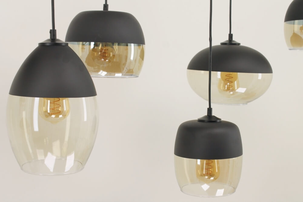 Charmante 8-lichts glazen hanglamp PHILOU zwart / amber fumé | Brede balk 160 cm