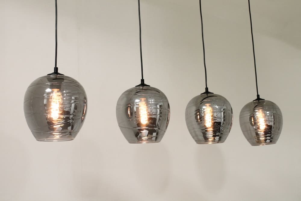 Zwarte hanglamp CLUSTER SMOKE 4-lichts balk 130 cm | Appel