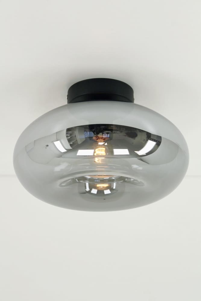 Zwarte korte plafondlamp BY EEFFY metallic smoke zwart | Howick Ø 28 cm