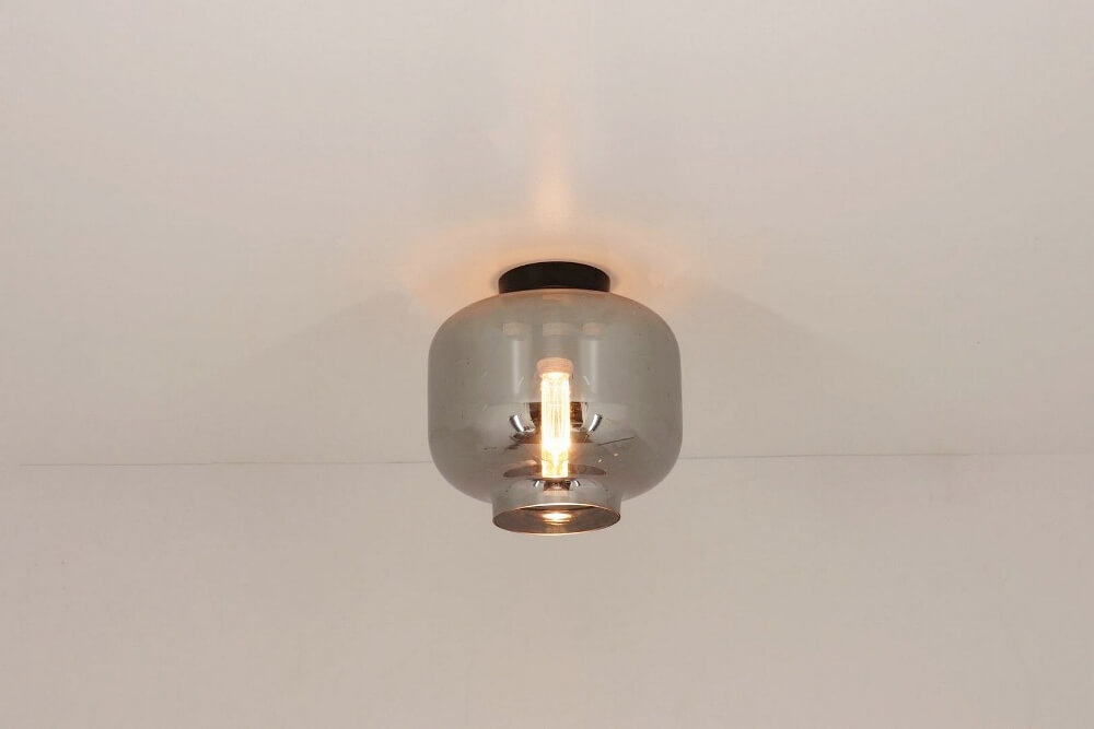 Zwarte korte plafondlamp EEFF smoke zwart | Bloc Ø 24 cm