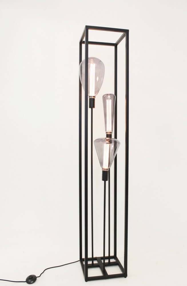 Strak metalen frame vloerlamp KOLOS 3-lichts | Zwart