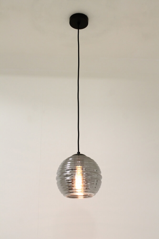 Zwarte hanglamp CLUSTER SMOKE 1-lichts | Bol Ø 18,5 cm