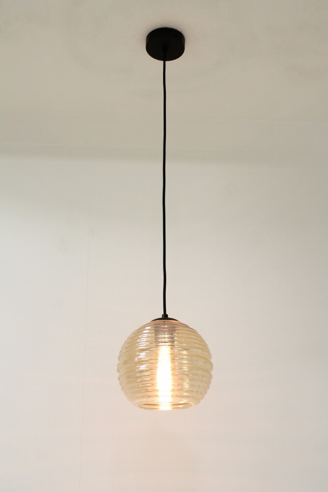 Zwarte hanglamp CLUSTER GOLD 1-lichts | Bol Ø 18,5 cm