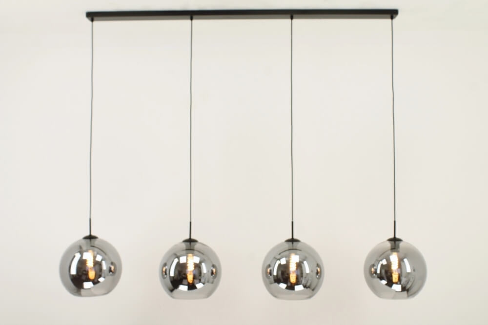 4-lichts hanglamp SACORRO metallic smoke zwart op balk | 4x Ø 30 cm